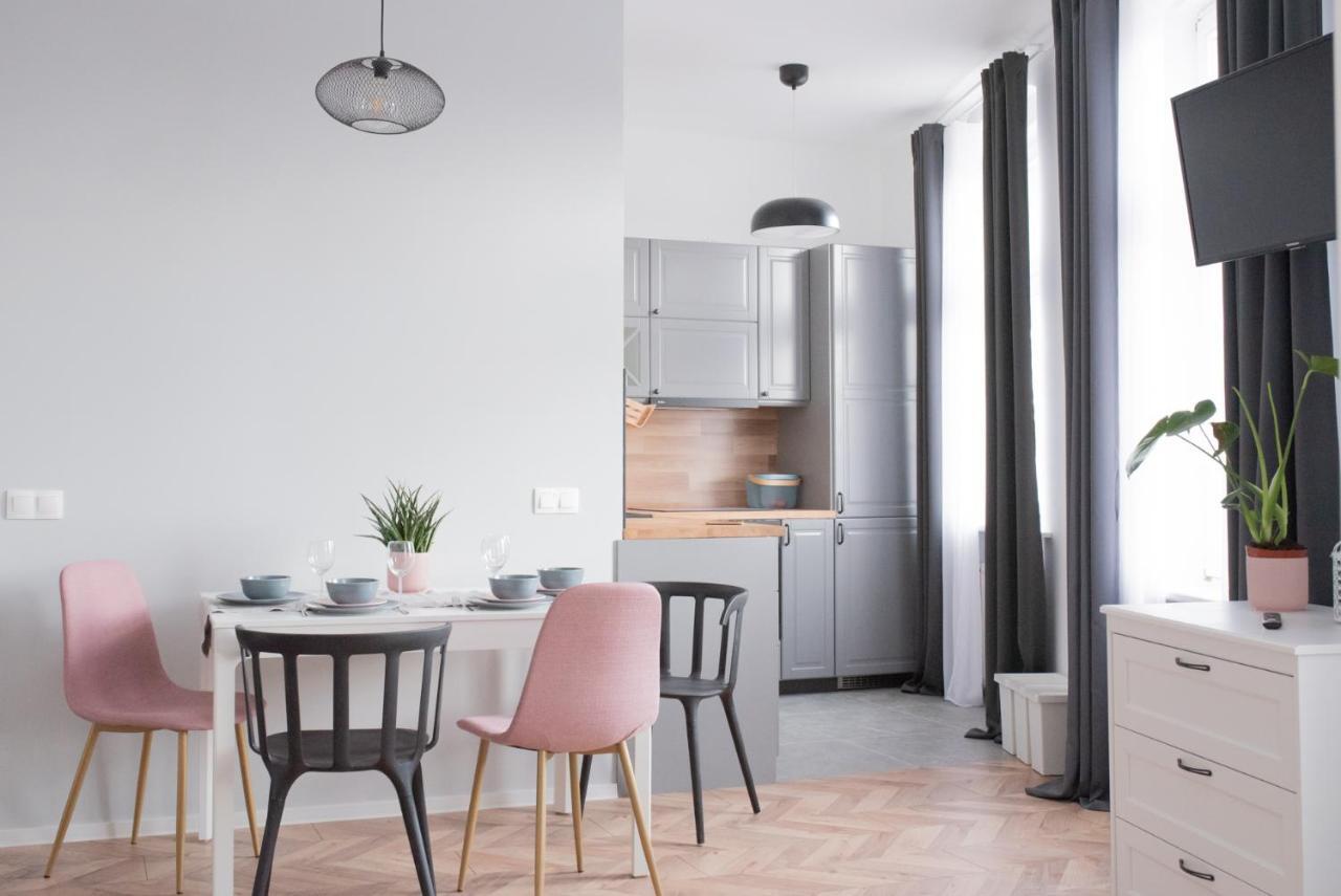 Apartament Magia Miasta Daire Jelenia Gora Dış mekan fotoğraf
